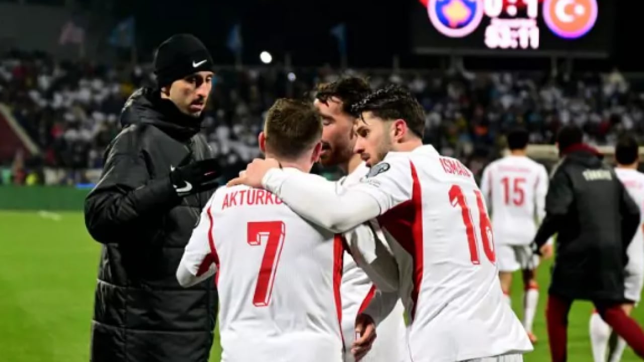 Foto - Milli takımın başarısı ürküttü! Korktukları şey başlarına geldi!