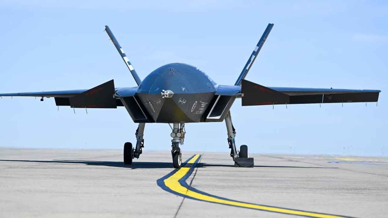 Foto - 'Bizim için büyük bir felaket bu' diyerek duyurdu: Türkiye Bayraktar Kızılelma'yı oraya konuşlandıracak