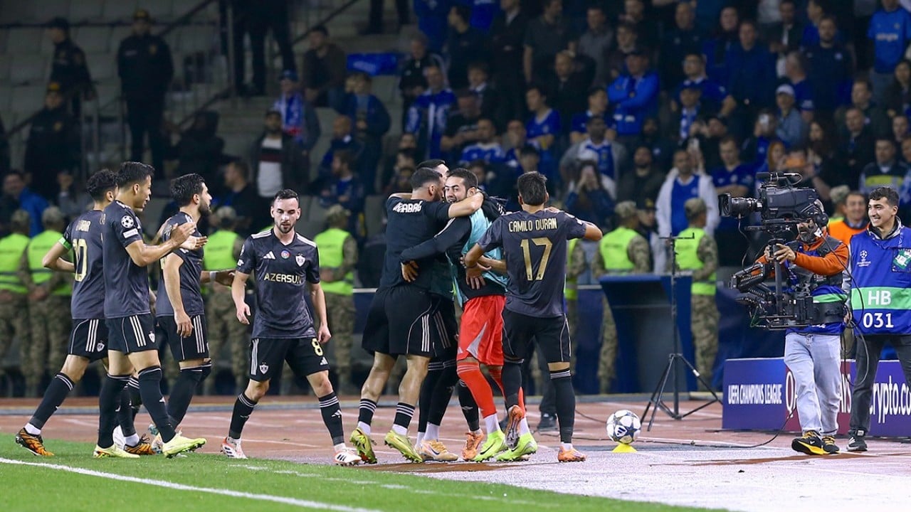 Foto - Bizim milyon euro’lar harcayan kulüplerimize kapak olsun… Karabağ'ın son 5 sezonda transfere harcadığı para: 7 milyon euro!