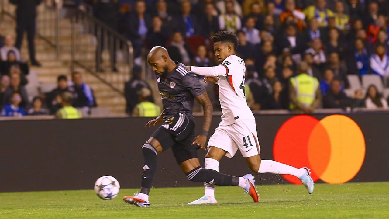 Bizim milyon euro’lar harcayan kulüplerimize kapak olsun… Karabağ'ın son 5 sezonda transfere harcadığı para: 7 milyon euro!