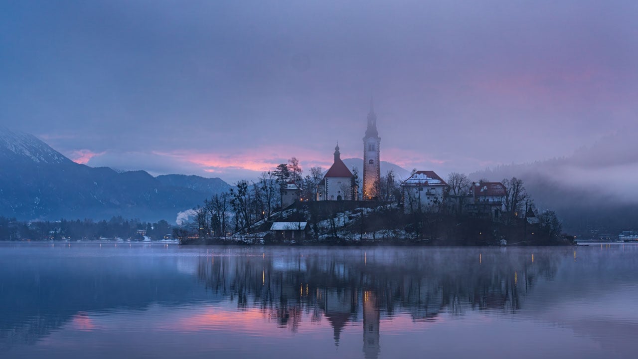 Bled Gölü’nde görsel şölen! Masalsı bir manzara