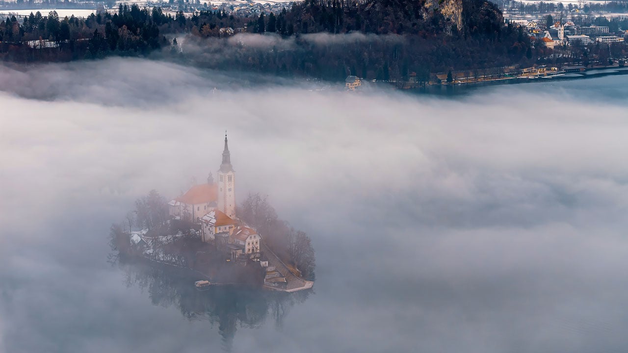 Foto - Bled Gölü’nde görsel şölen! Masalsı bir manzara