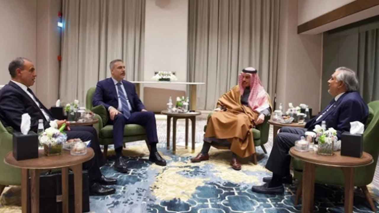 Foto - Bloomberg Hakan Fidan'ın ses getirecek hamlesini duyurdu: 3 ülkeyi durdurdu