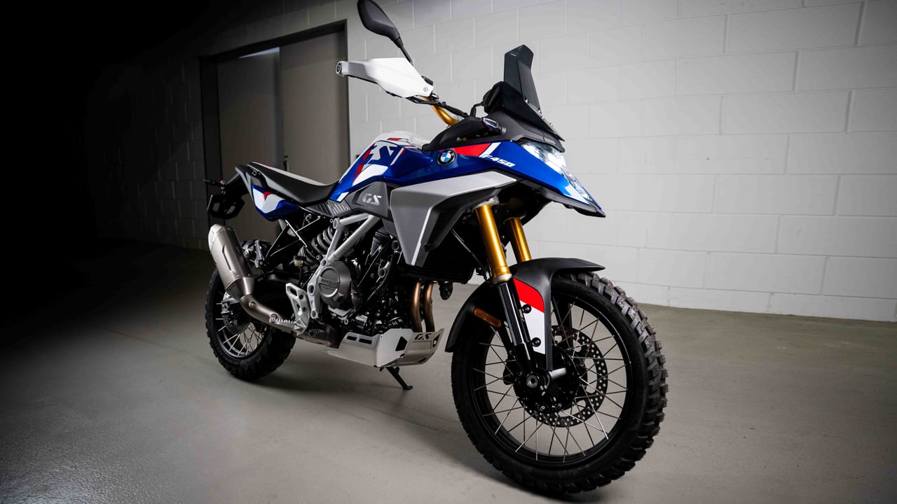 Foto - BMW’nin yeni oyuncağı! Gazı aç, keşfe çık! 48 beygirlik macera!