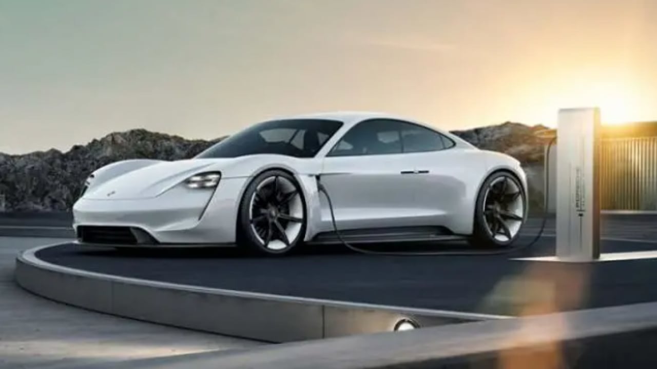 Foto - BMW'yi tahtından etti! İşte en güçlü araçlar!