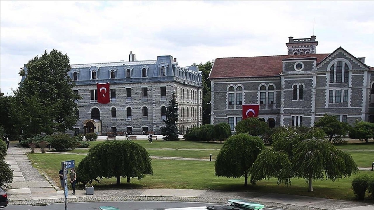 Boğaziçi Üniversitesinden büyük başarı! 4 alanda dünyanın en iyi 300 üniversitesi arasına girdi