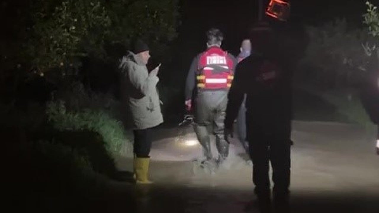 Foto - Boğulmaktan son anda kurtarıldılar