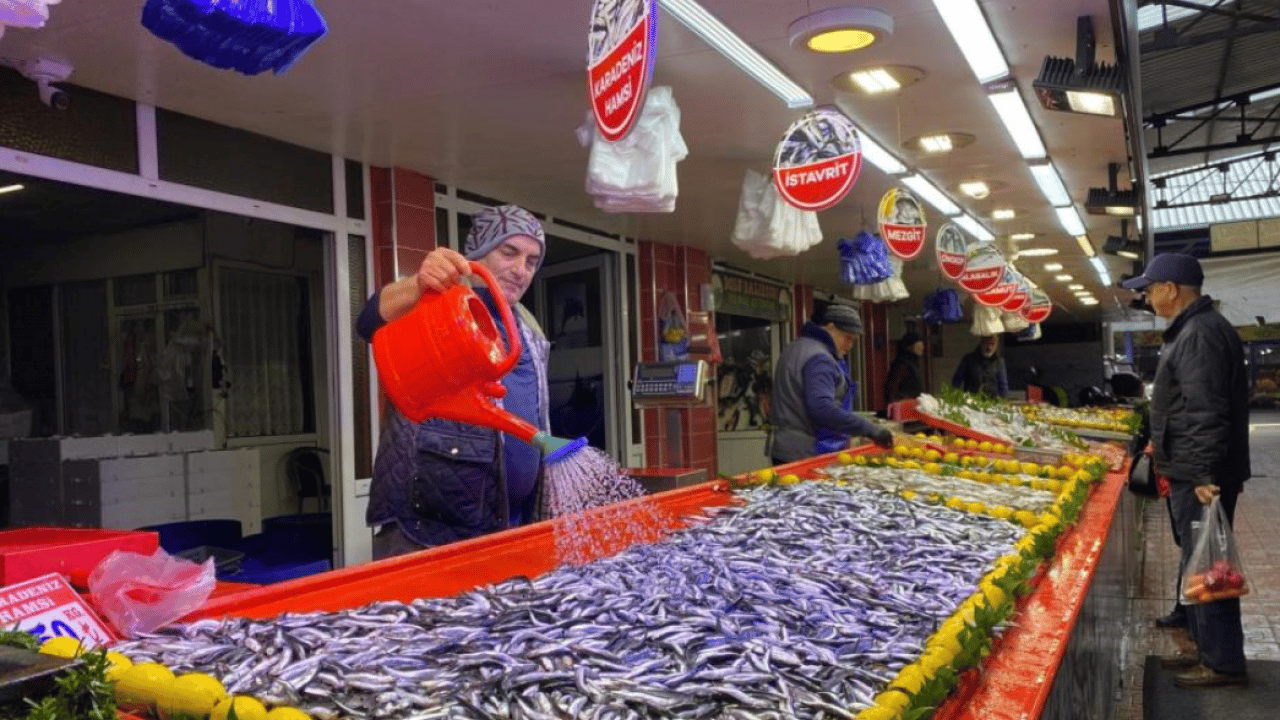 Foto - Bolu’da hamsinin fiyatı yüzleri güldürdü