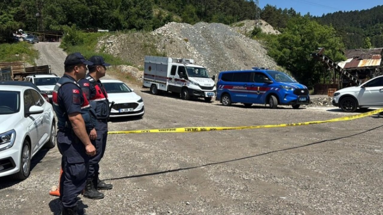 Foto - Bolu'da maden ocağında göçük: Bir işçi toprak altında kaldı! Kurtarma çalışmaları sürüyor