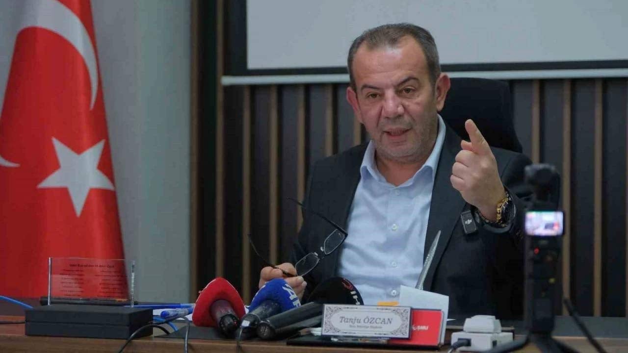 Foto - Bolu’yu uçkur düşkünü Tanju mu yönetiyor!.. Belediye bütçesi Özcan’ı aklamaya ayrıldı… Bakanlık göreve!