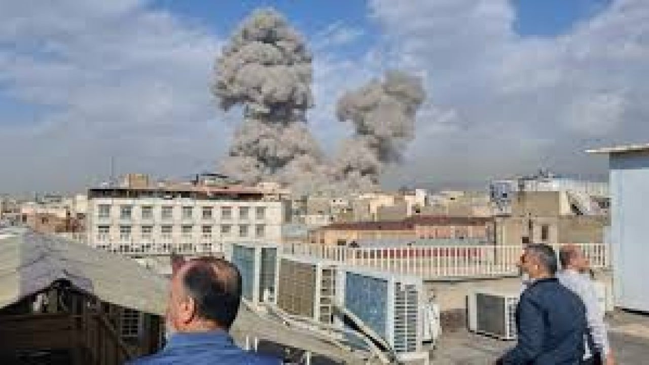 Foto - Bomba iddia basında yer aldı! Hürmüz’de bir ülkeye daha geçiş izni