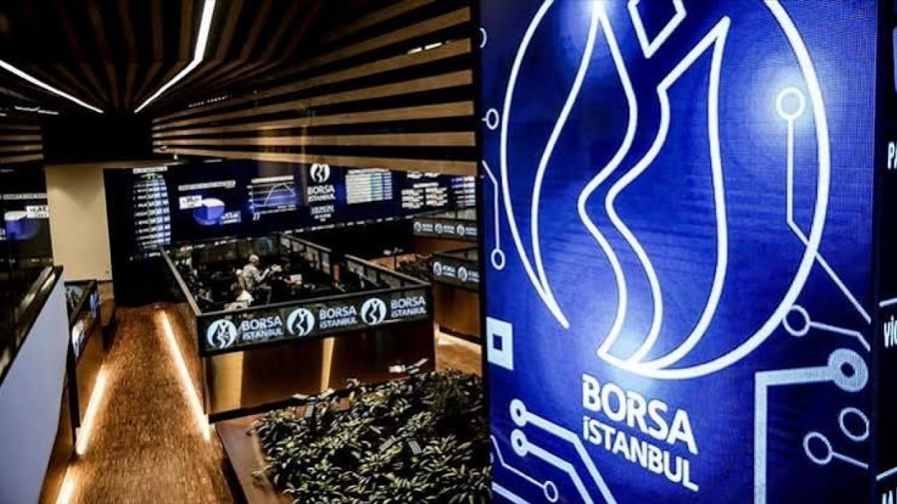 Foto - Borsada sert düşüş! BIST 100 endeksi 14 bin puan sınırının altına geriledi!