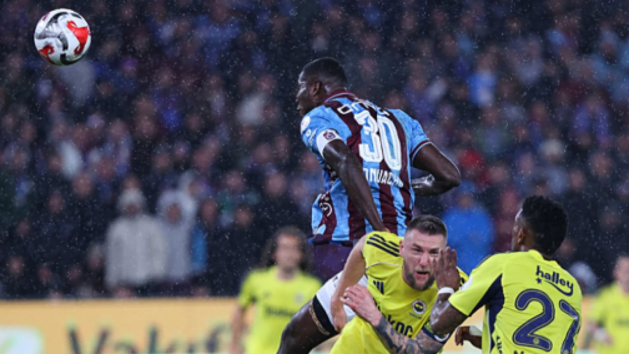 Foto - Boşuna fırtına dememişler! Trabzonspor hava yolları