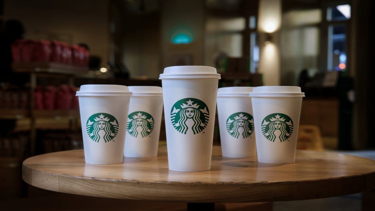 Foto - Boykot edilen Starbucks’ta büyük skandal: CEO kovuldu, 2 bin mağaza kapatılıyor