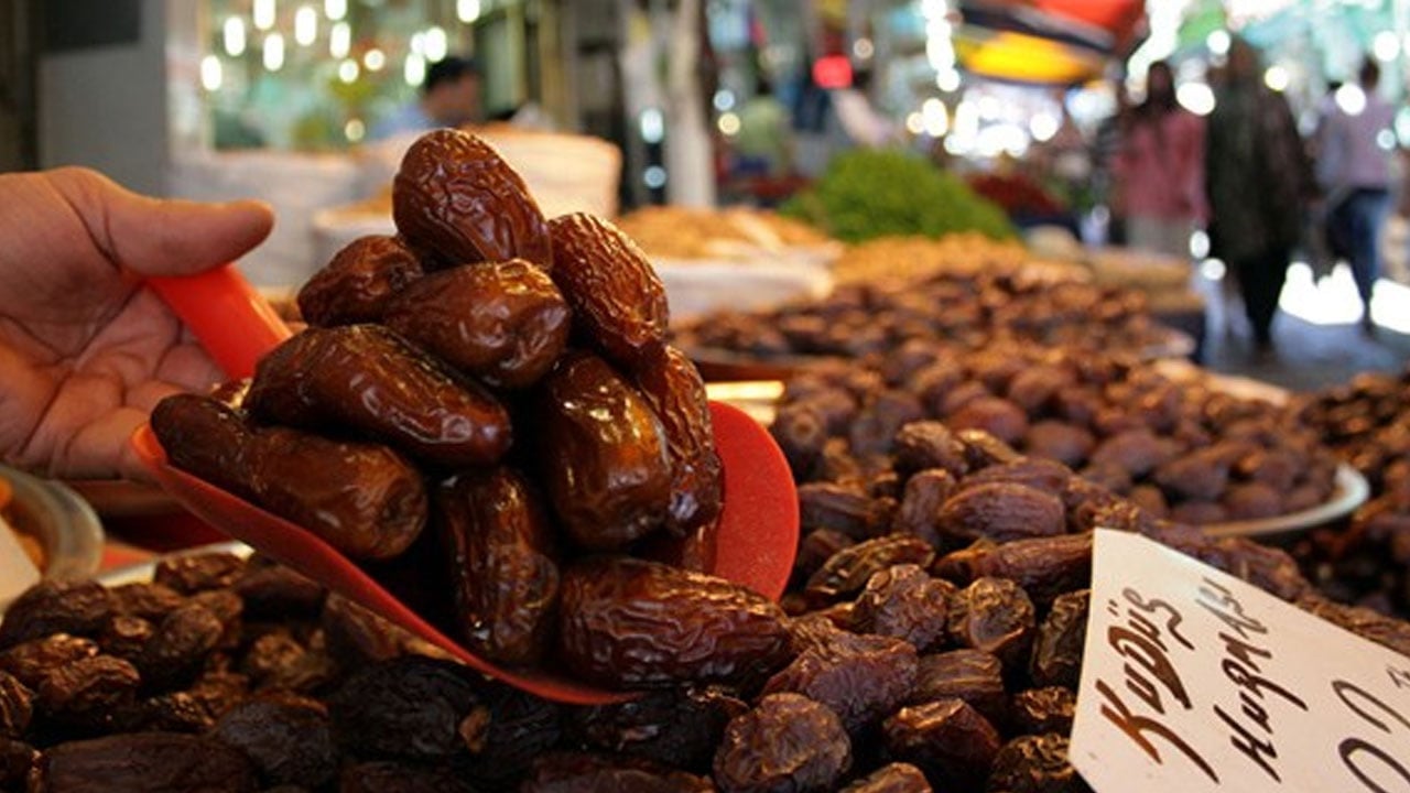 Foto - Boykotu aşmak için taktik! İsrail menşeli hurmalarda etiket oyunu