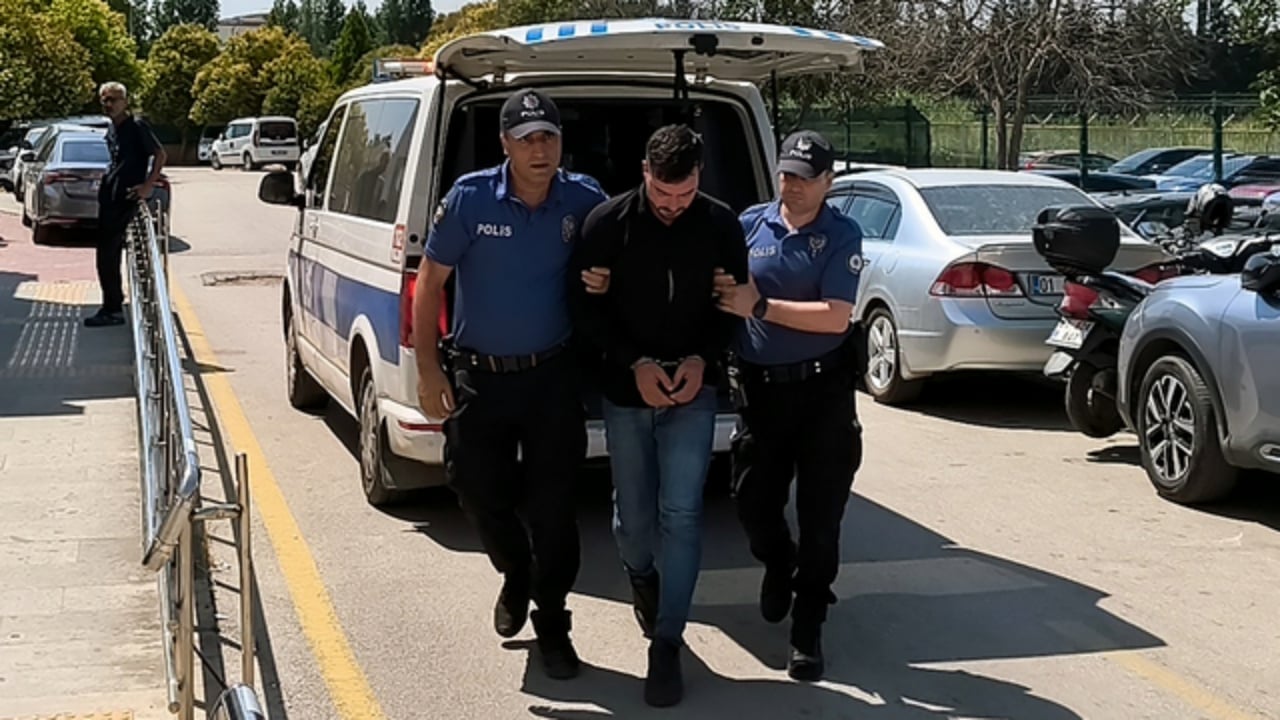 Foto - Böyle asker olmaz olsun! TSK’nın yüz karasının savunması "pes" dedirtti