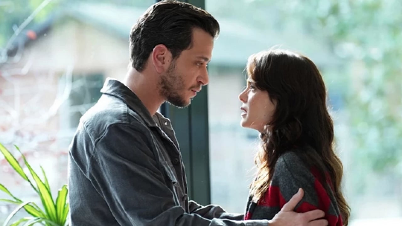 Foto - Böyle bir rezillik daha görülmedi! Kaldırın şu ahlaksız diziyi ortadan...