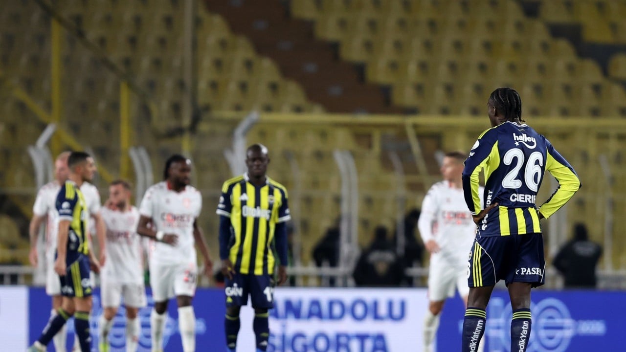 Foto - Böyle duyurdular! Taraftarı dumura uğratan gelişme: Yok artık Mert!