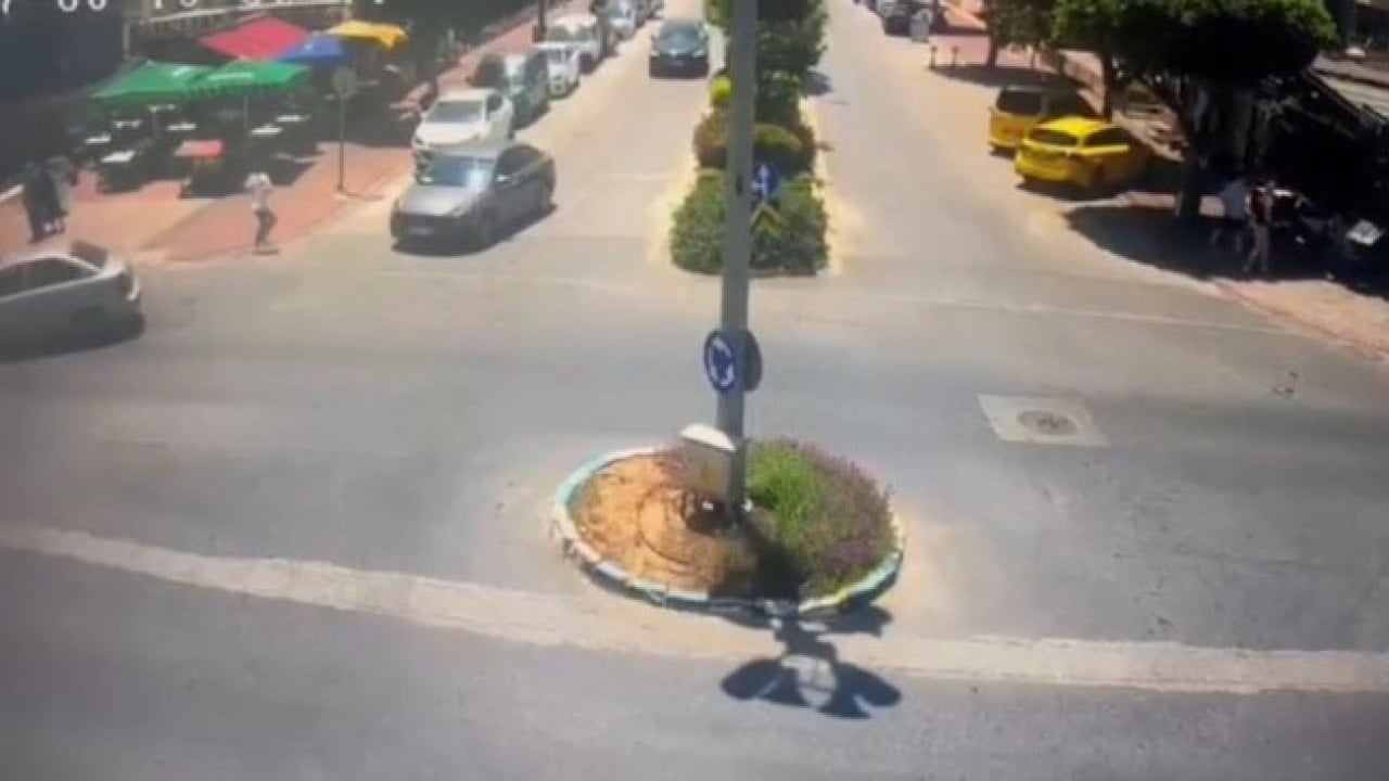 Foto - Böyle gaspçı görülmedi Tek kişilik çete dehşet saçtı