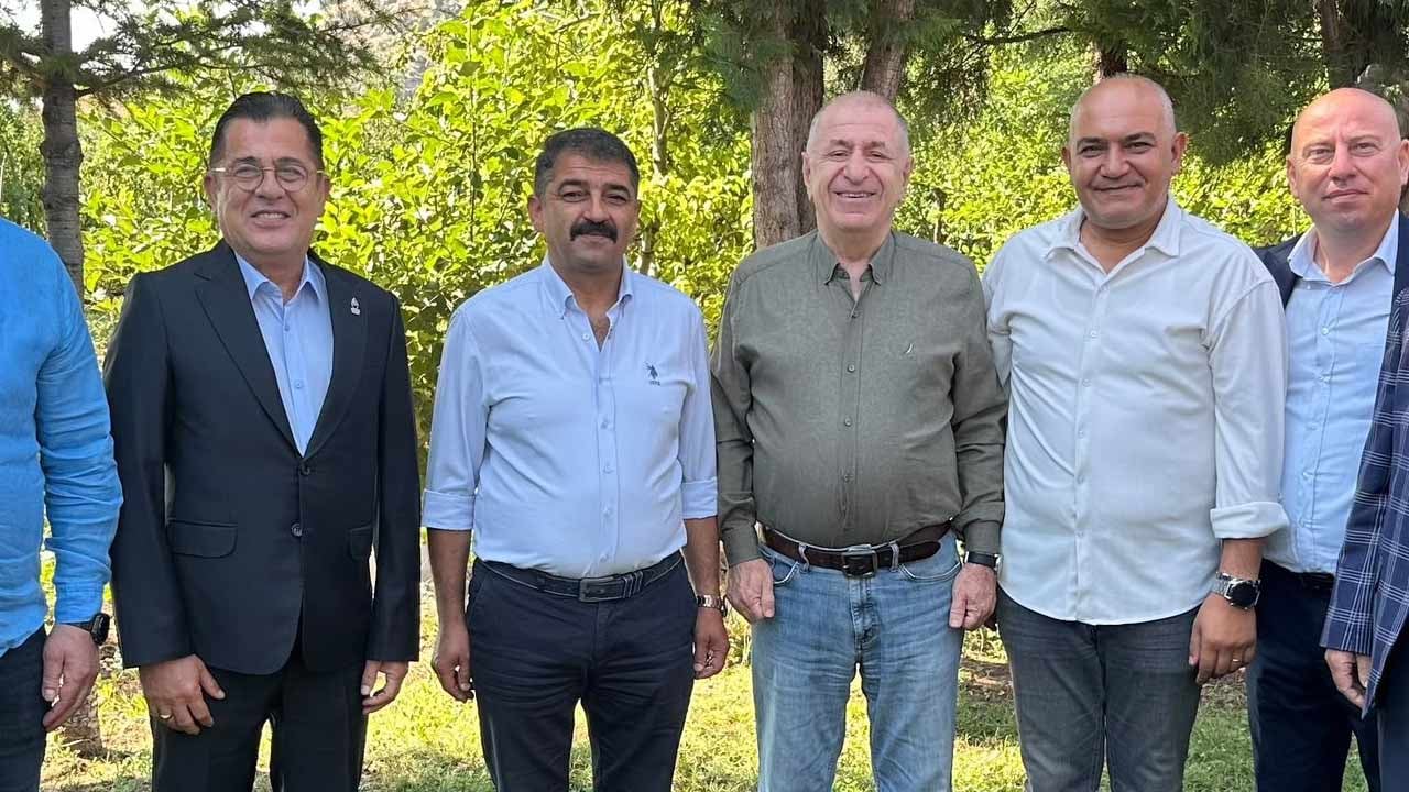 Foto - Böyle olur Özdağ'ın transferi... Parti değiştirdiğinden kendisi bile habersiz!