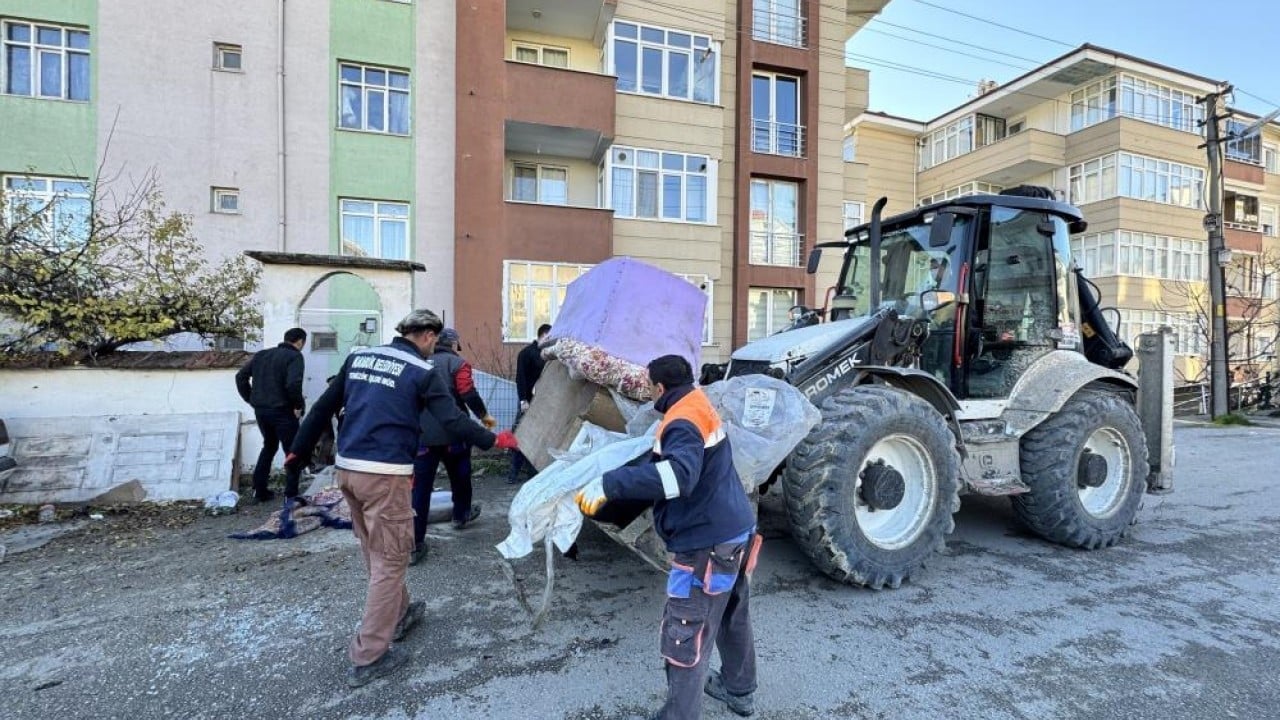 Foto - Böylesi görülmedi tam 10 kamyon