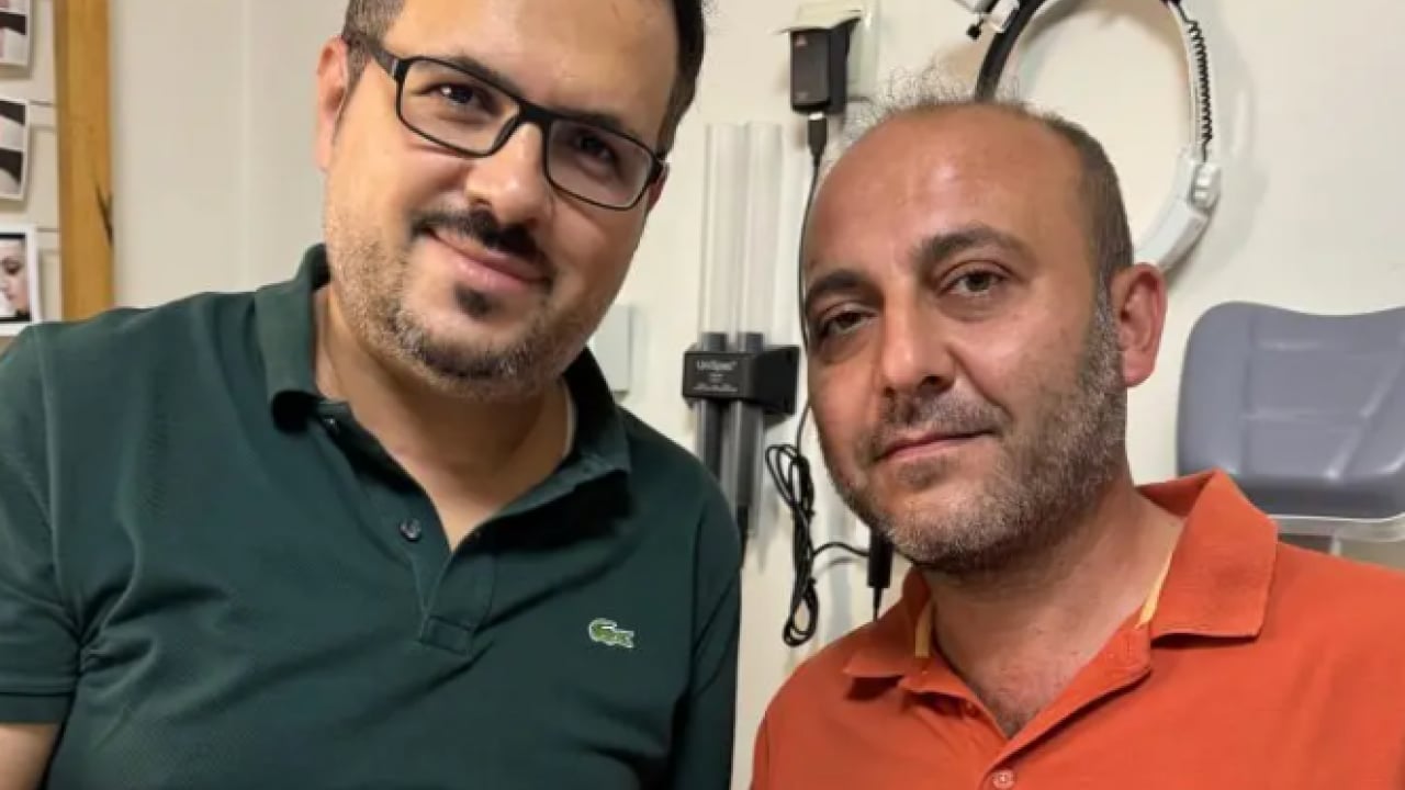 Foto - Baş ağrısı şikayetiyle doktora gitmişti: Kulağından çıkan şeye inanamadı!