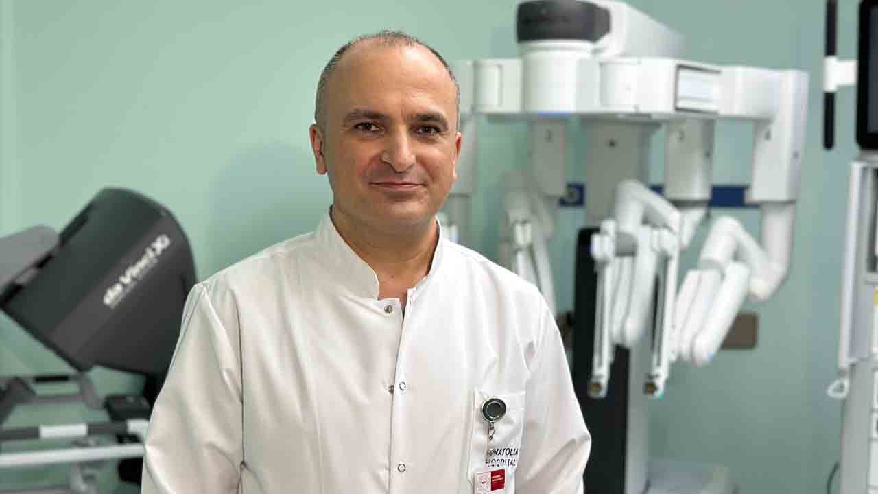 Boyunda kesi yok, iz yok! Robotik cerrahiyle kabus uyku apnesine veda