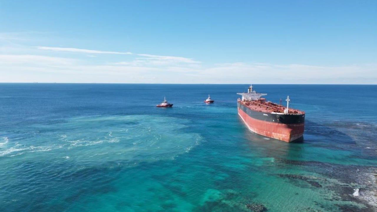 Foto - Bozcaada'da tanker kurtarma operasyonu