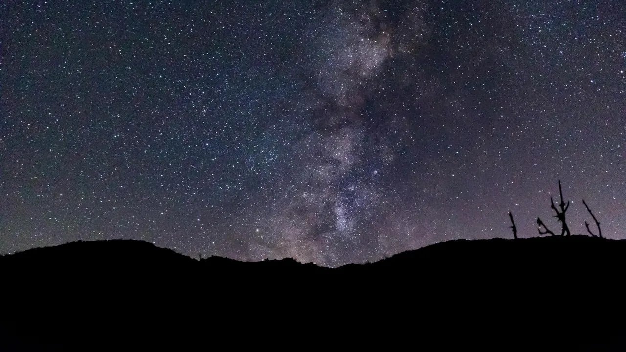 Bu akşam gökyüzü bayram yeri gibi