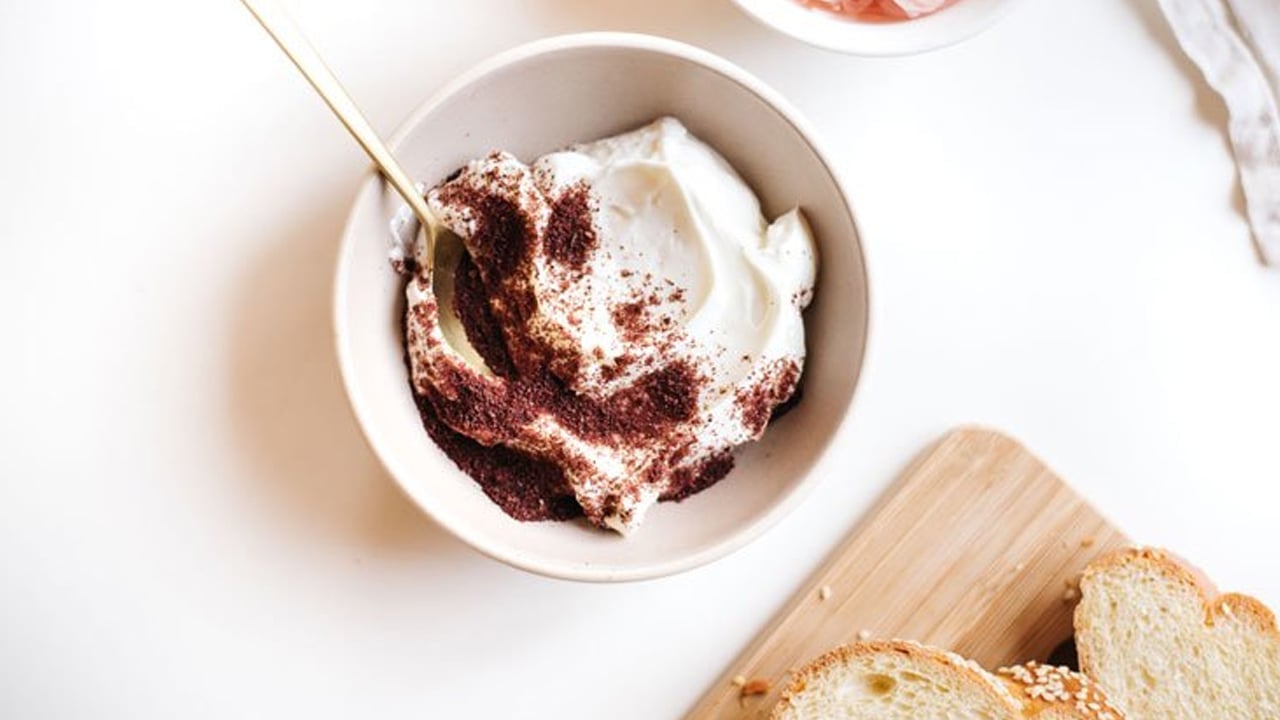 Foto - Bu akşam hemen deneyin: Sumak ve yoğurt ile hızlı zayıflama! Sadece iki malzeme...