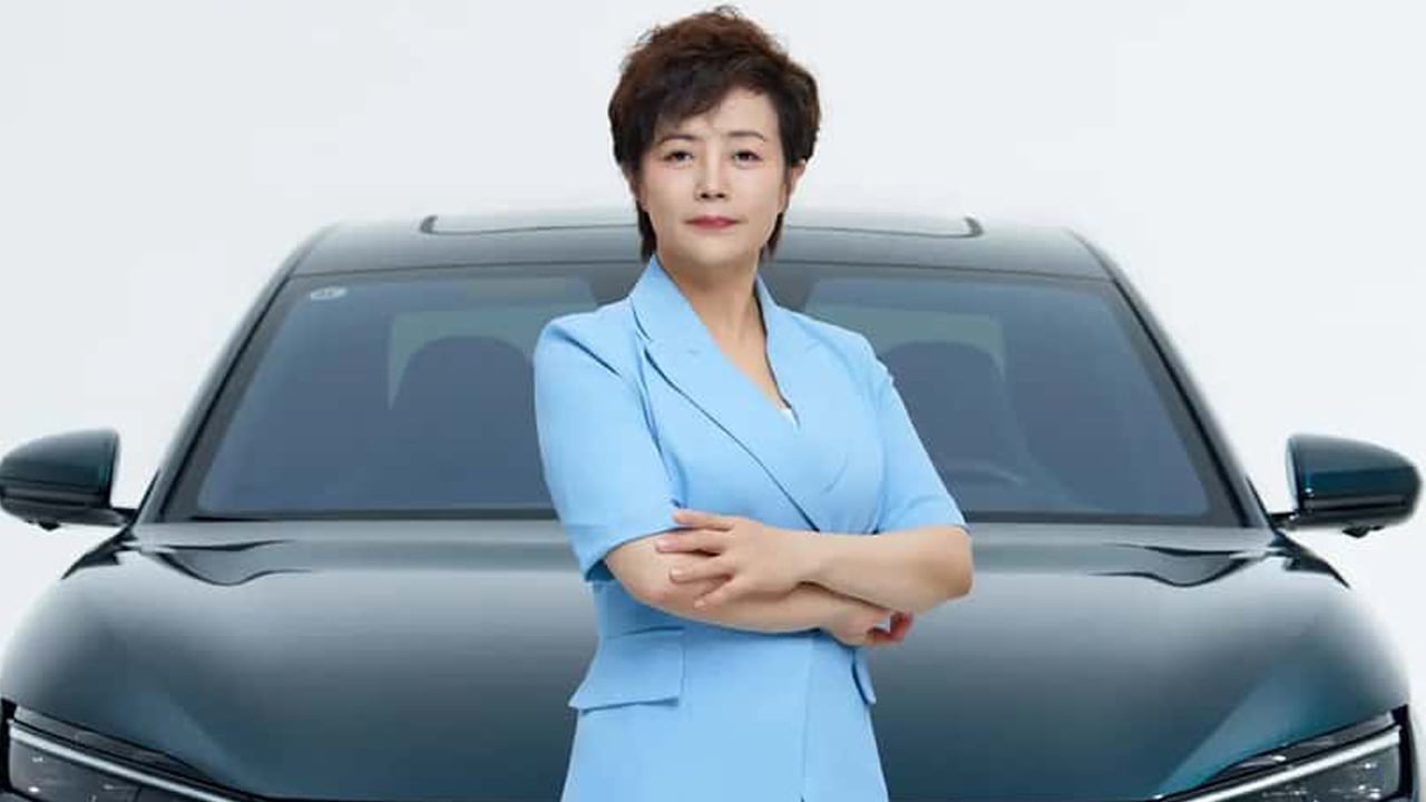 Foto - Bu araba sadece zıplamıyor, uçuyor! Yeni rekor geldi! U9 Xtreme, pistte sınırları aştı