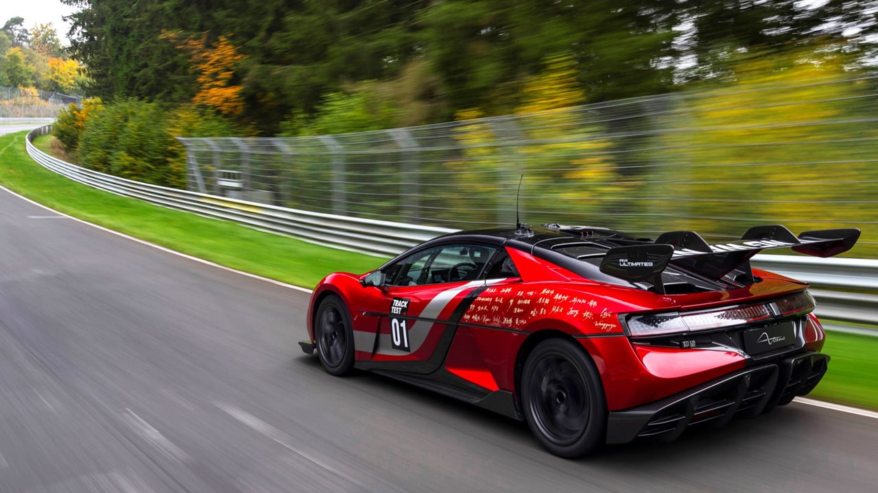 Foto - Bu araba sadece zıplamıyor, uçuyor! Yeni rekor geldi! U9 Xtreme, pistte sınırları aştı