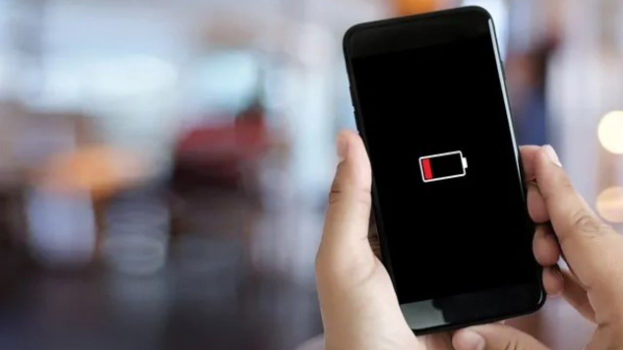 Foto - Bu ayarı kapatınca her şey normale dönüyor! Telefonu günde 3 kez şarj edenler dikkat