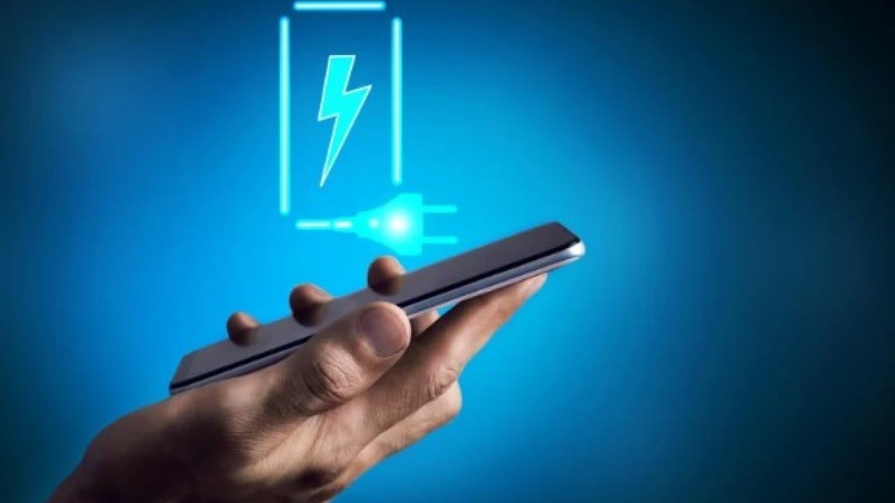 Foto - Bu ayarı kapatınca her şey normale dönüyor! Telefonu günde 3 kez şarj edenler dikkat