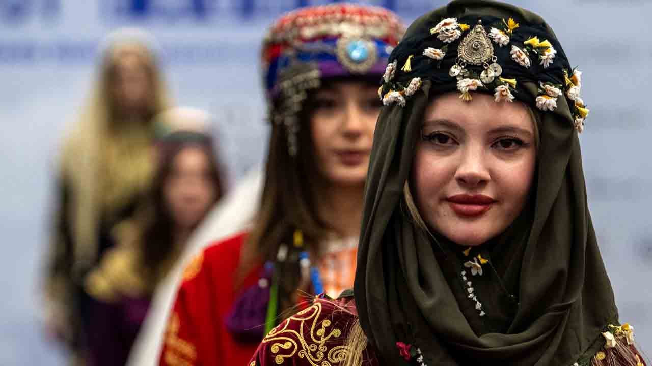 Foto - Bu birikimi Ankara keçisinin tiftiğiyle dokunan sof kumaşından geliyor: Başkent’te giyim etkinliği