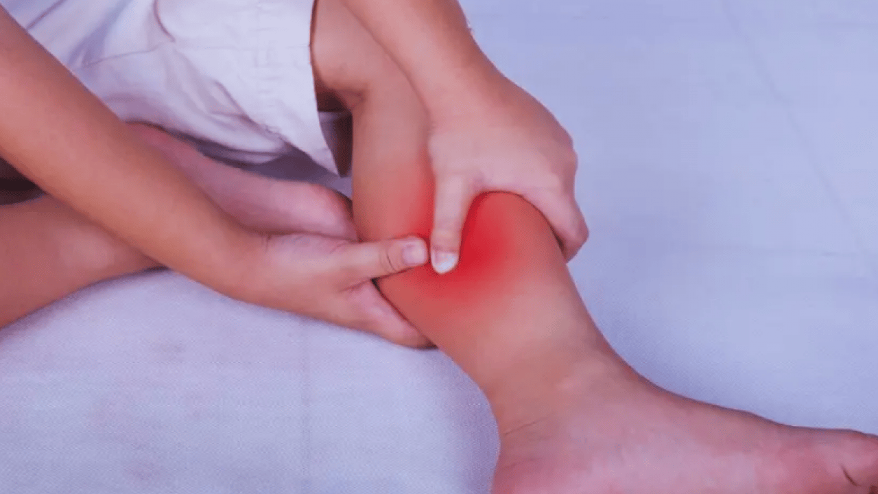 Foto - Bu ciddi hastalıkların habercisi olabilir... Yürürken hissedilen bacak ağrısı tehlike saçıyor!