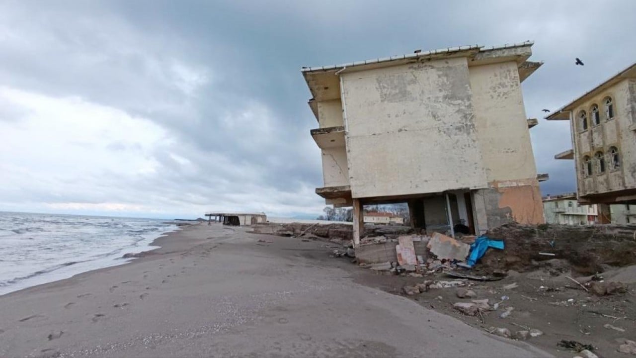 Foto - Bu defa evleri sel değil deniz geri aldı