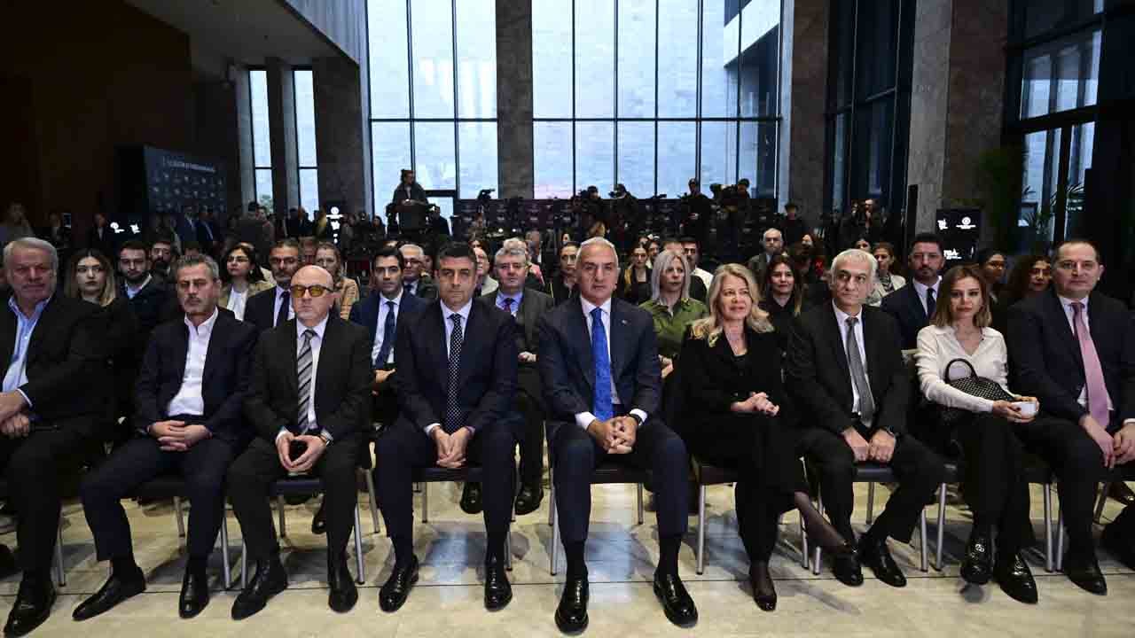 Foto - Bu destek dizileri uçurur! Bakan Ersoy duyurdu: Bölüm başına 100 bin dolar!