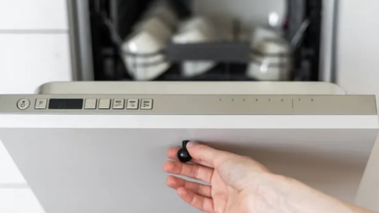 Foto - Bu detaya dikkat: Bulaşık makinesinin eko modu neden saatlerce sürüyor?