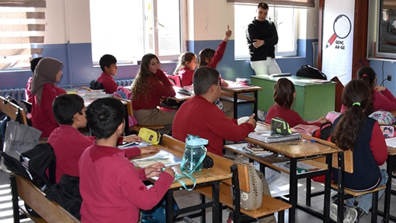Foto - Bu eğitim aslında herkese lazım: Kırsaldaki öğrencilere yapay zeka takviyesi