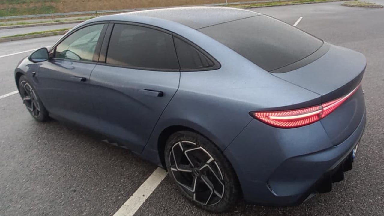 Foto - Bu elektrikli sedan sizi çok şaşırtacak! BYD’nin en hızlı otomobili! 0’dan 100’e 3.8 saniye! SEAL sessiz ama adrenalin dolu