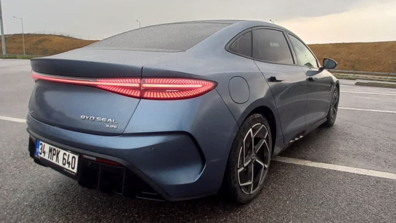 Foto - Bu elektrikli sedan sizi çok şaşırtacak! BYD’nin en hızlı otomobili! 0’dan 100’e 3.8 saniye! SEAL sessiz ama adrenalin dolu