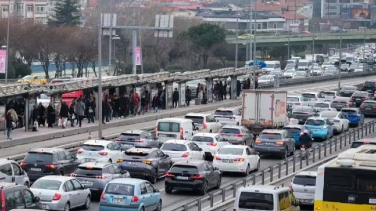Foto - Bu fiyatları bir daha bulamazsınız: Dört tekeri olsun yeter diyenlerin ilk tercihi!