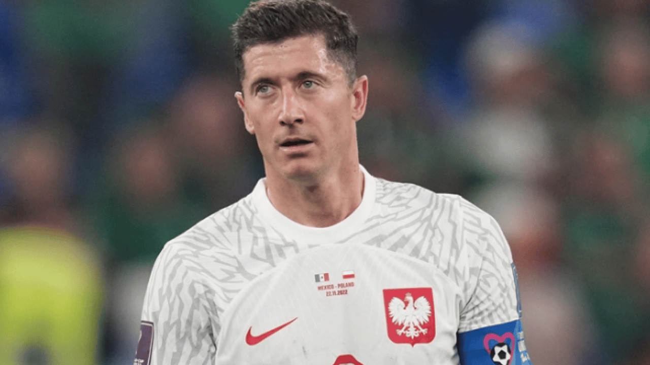 Foto - Bu haber duyan şok geçirdi resmen: Lewandowski Barcelona'yı reddetti: Fenerbahçe'ye gün doğdu
