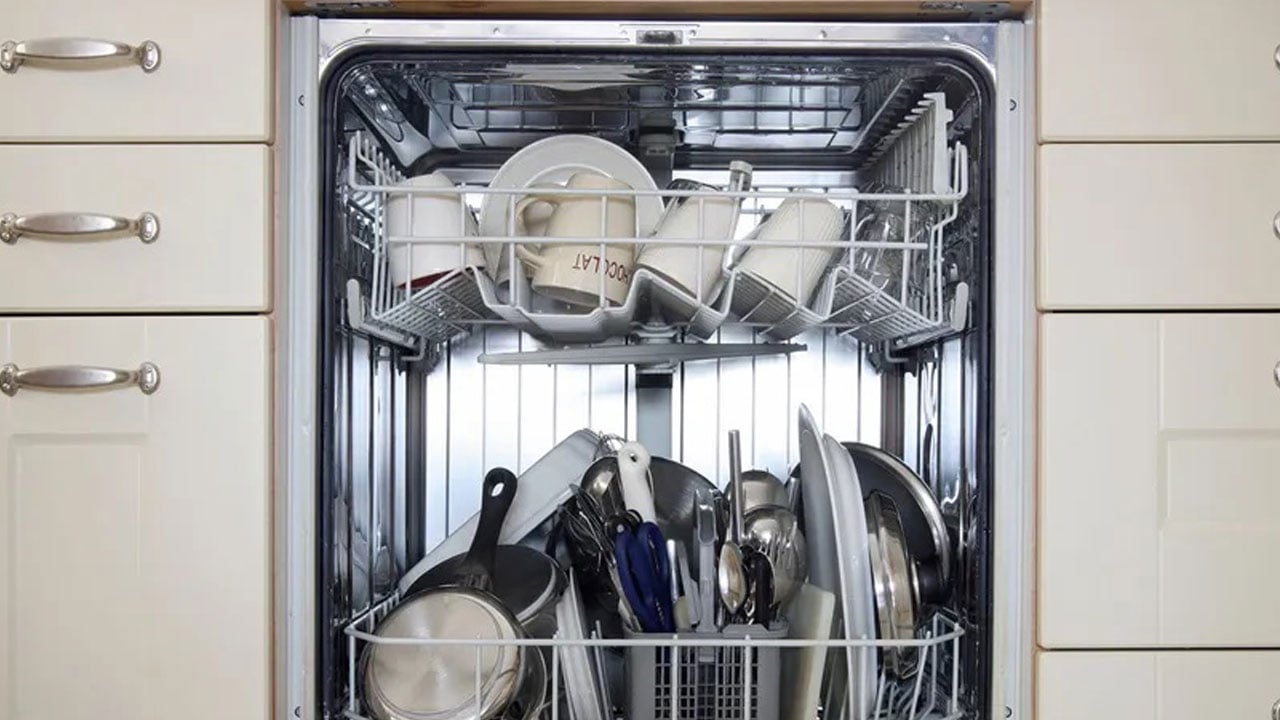 Foto - Bu hata evlerde çok yapılıyor! Siz siz olun bu ürünleri bulaşık makinesine atmayın