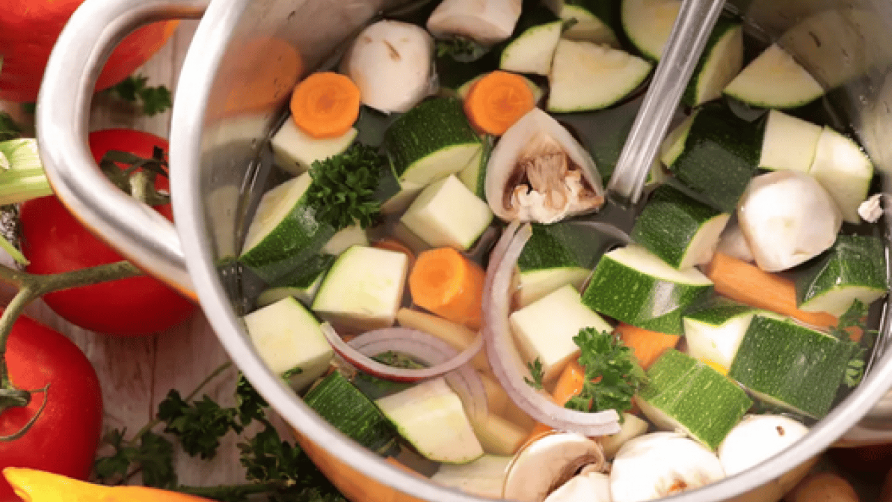 Foto - Bu hataya düşmeyin: Meğer yıllardır yanlış pişiriyormuşuz! Sebzelerin vitaminini öldüren...