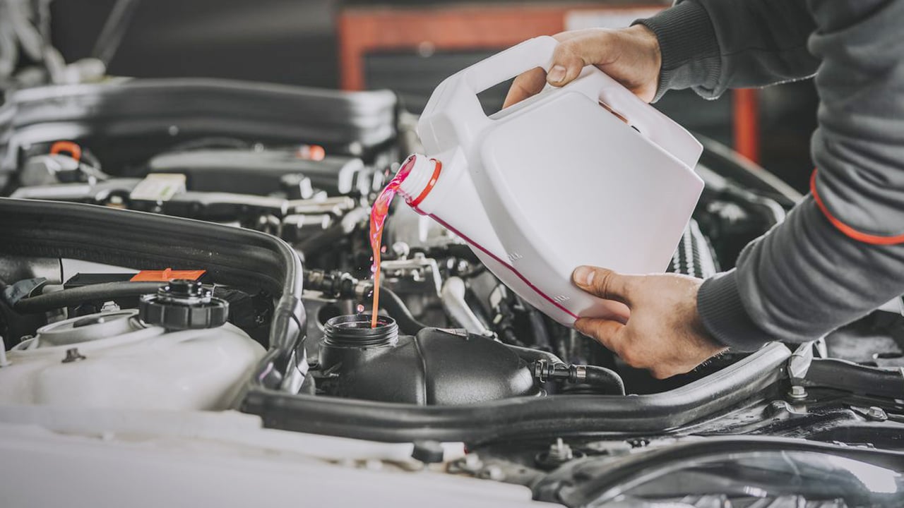 Foto - Bu iki detayı atlayan kışın yolda kalır! Araç sahipleri için hayati uyarılar! 