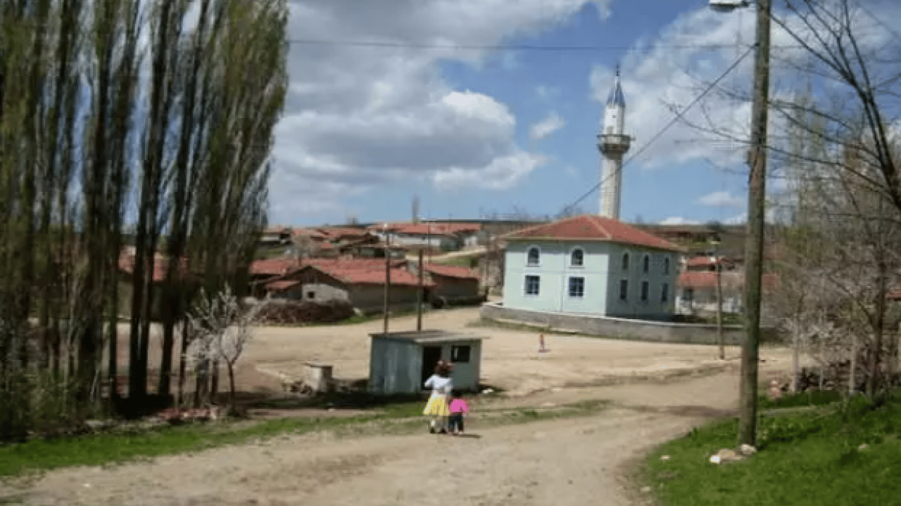 Foto - Tabelada görmeseniz inanmazsınız: İşte Türkiye'nin en tuhaf köy isimleri! 
