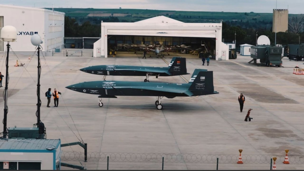 Foto - "Bu işin kralı benim" diyen ABD bile hayretler içerisinde kaldı! Bayraktar Kızılelma, görüş ötesini tam isabetle vurdu