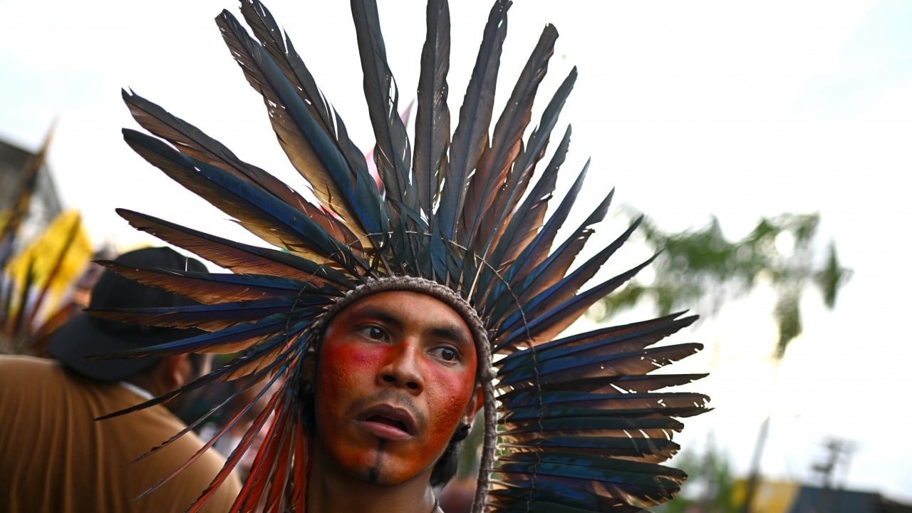 Foto - Bu işte ABD parmağı mı var? Brezilya’daki COP30 Zirvesi’nde yerliler ile güvenlik arasında çatışma